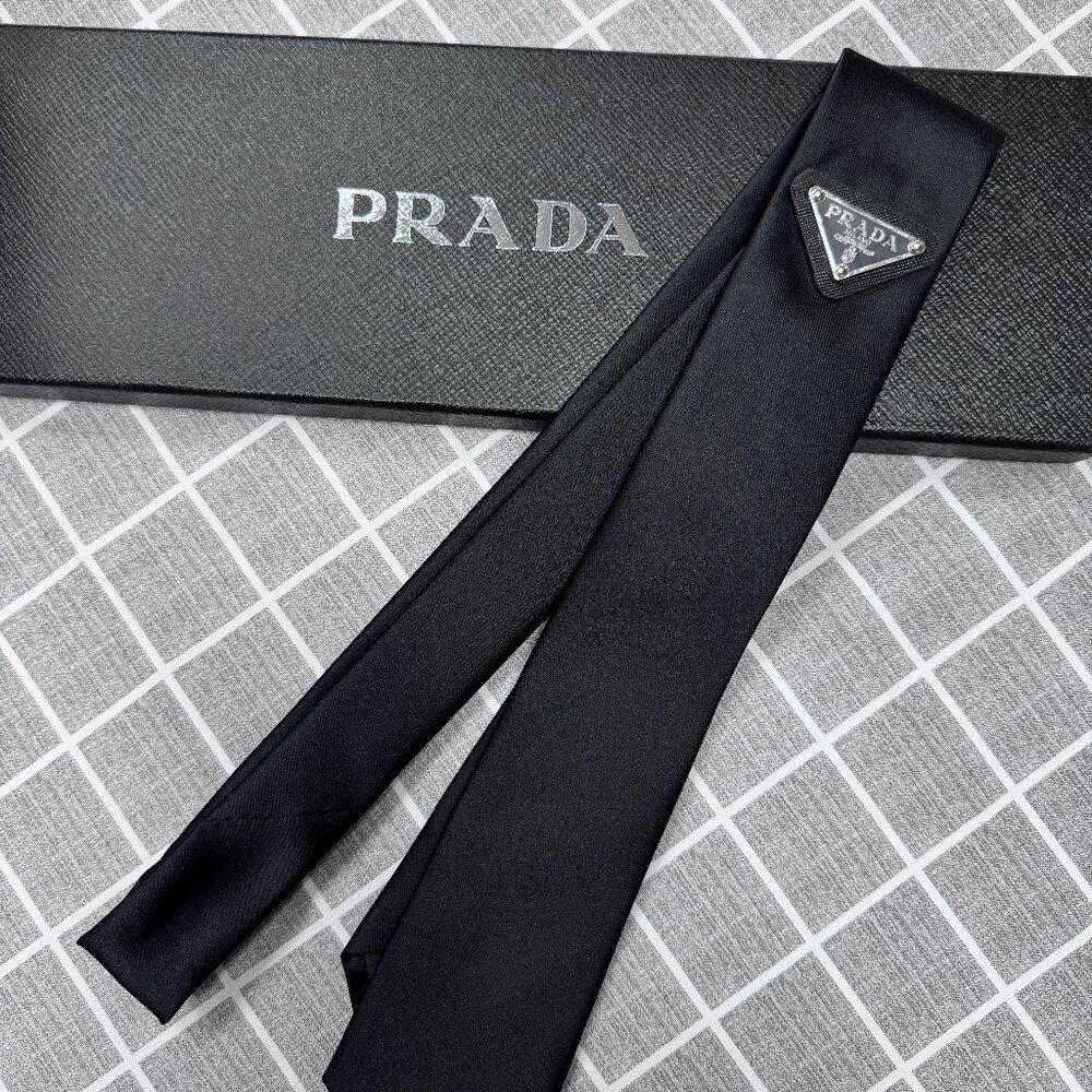 PRADA Black Tie (with box) ❤️‍🔥Brand new
